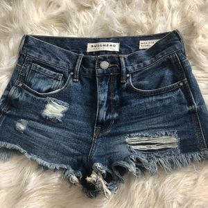 bullhead denim distressed shorts